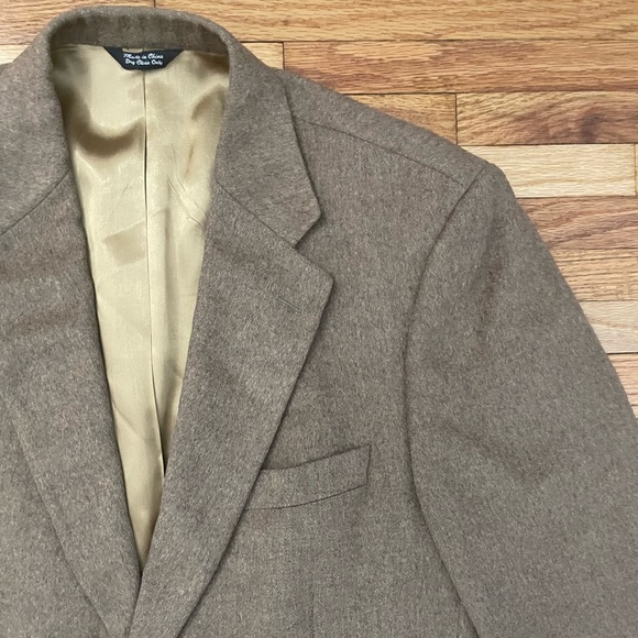 Camel Hair Sports Jacket - Picture 13 of 13